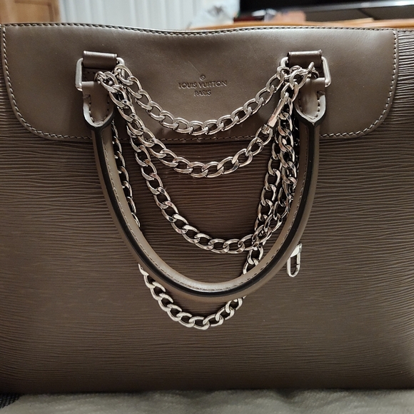 Authentic Louis Vuitton Porte-Documents Jour bag - Picture 3 of 16